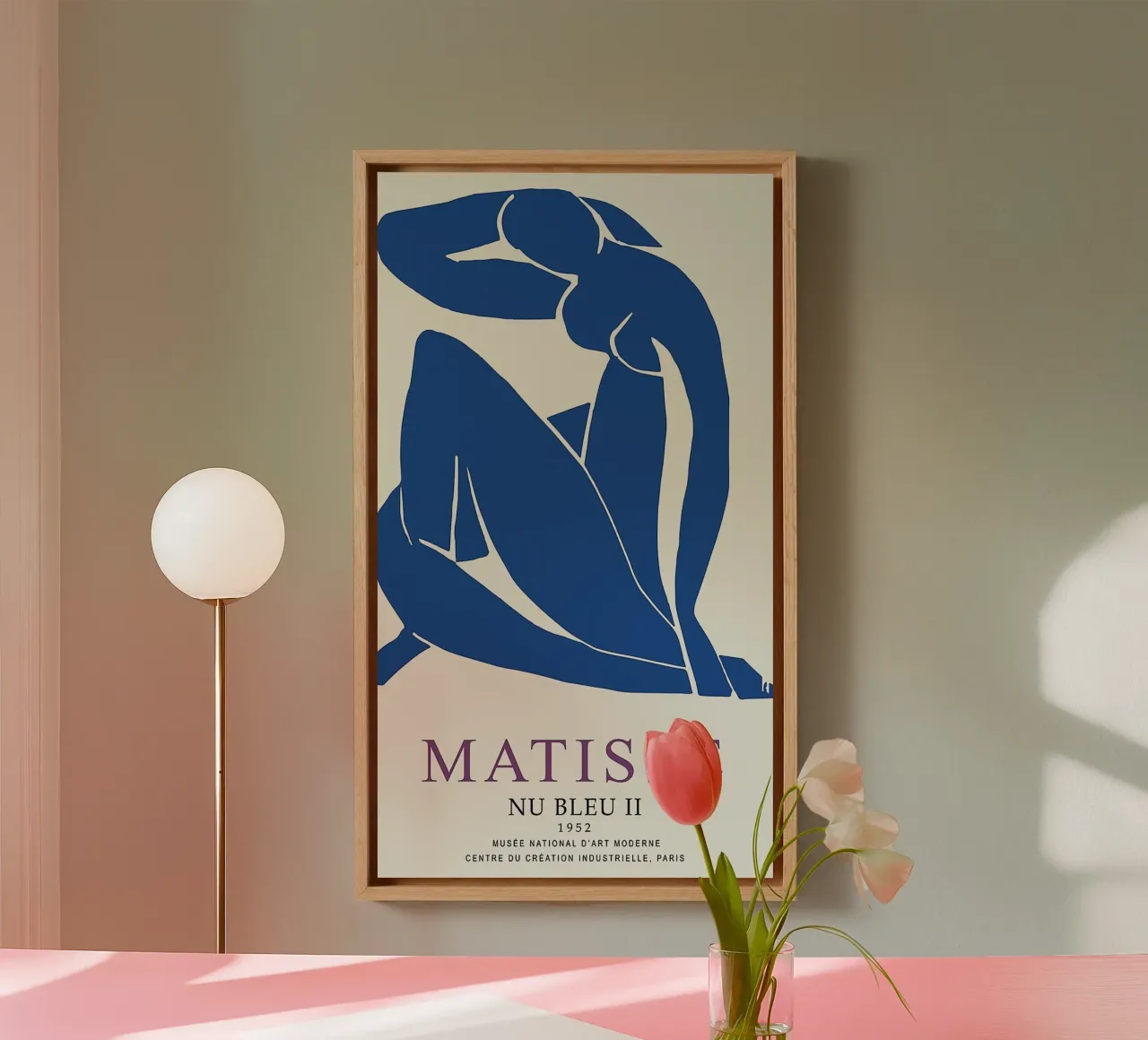 matisse-silhouette di donna in posa seduta rilassata tela con Cornice a cassetta da sazkia art