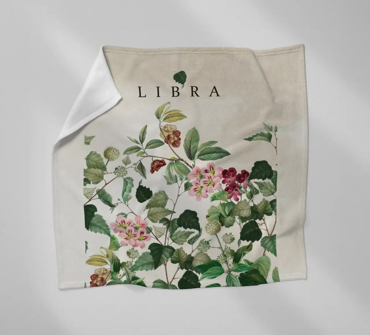 LIBRA Fleecedecke von burcukorkmazyurek