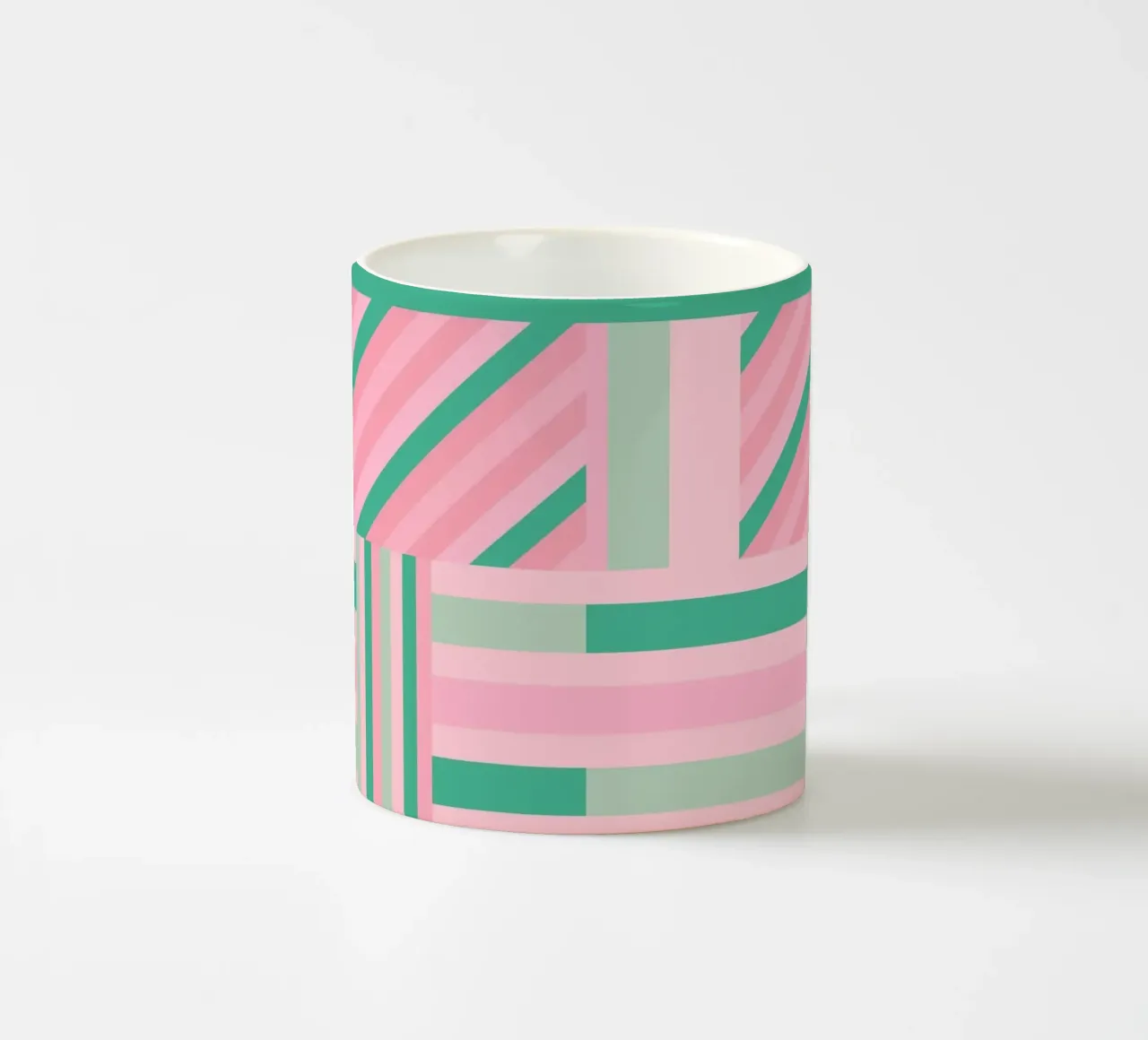 Strisce geometriche verdi e rosa tazza in ceramica da SilverPegasus