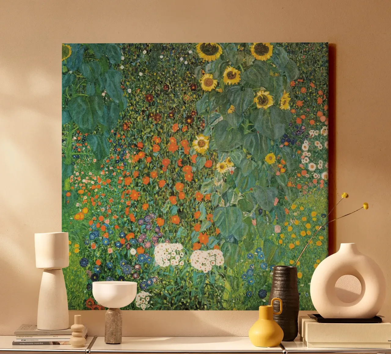 Sonnenblumengarten (Bauerngarten mit Sonnenblumen, um 1905-06) b Leinwand mit Schattenfugenrahmen von Gustav Klimt ART Prints