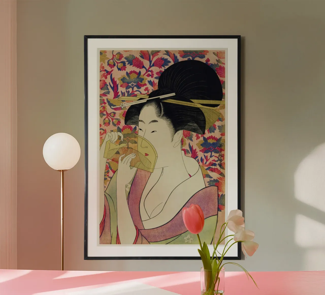 Kushi di Utamaro Kitagawa poster con telaio in legno da Venus Art