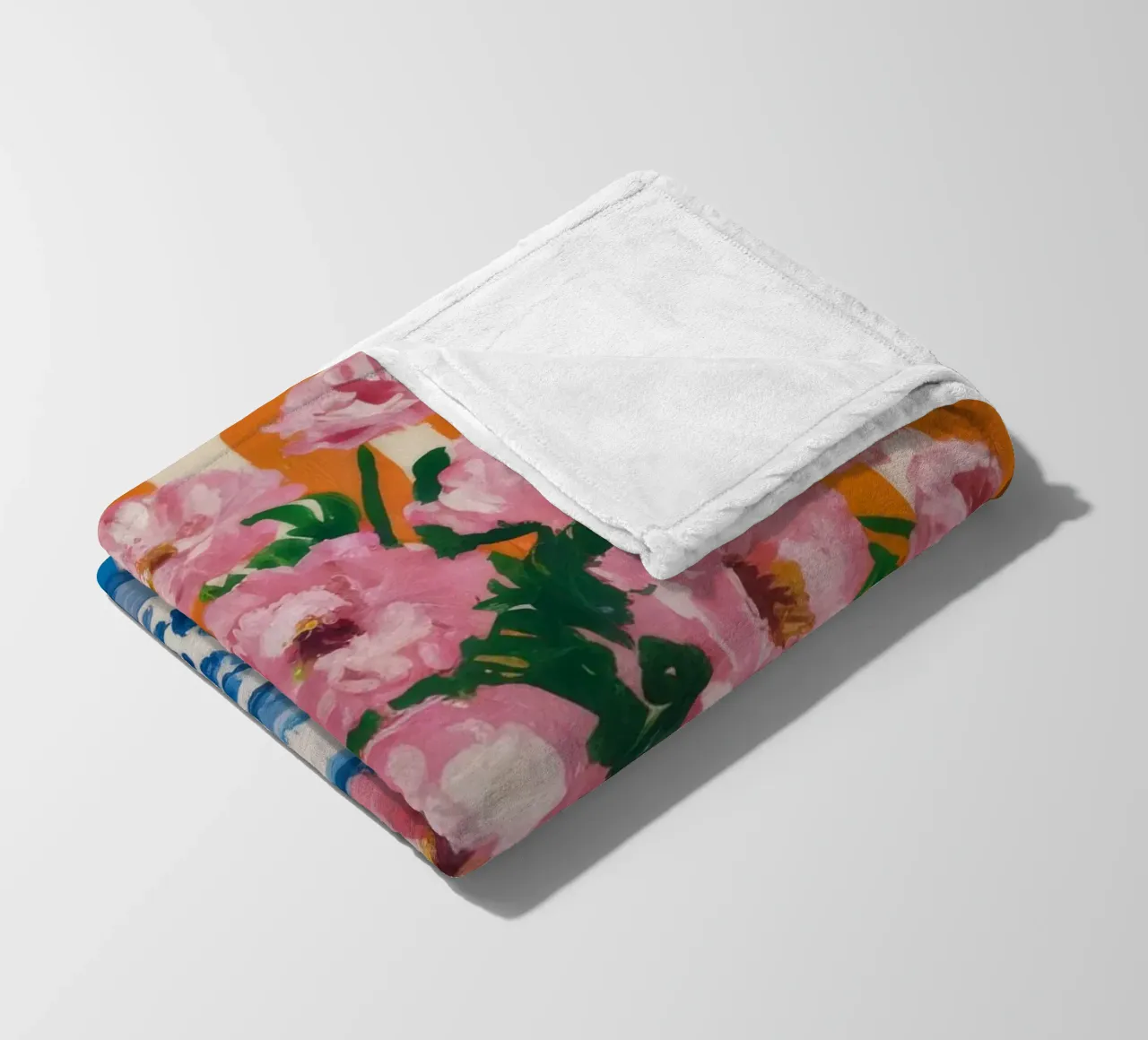 Fiori in vaso a righe coperta in pile da Grande Serene
