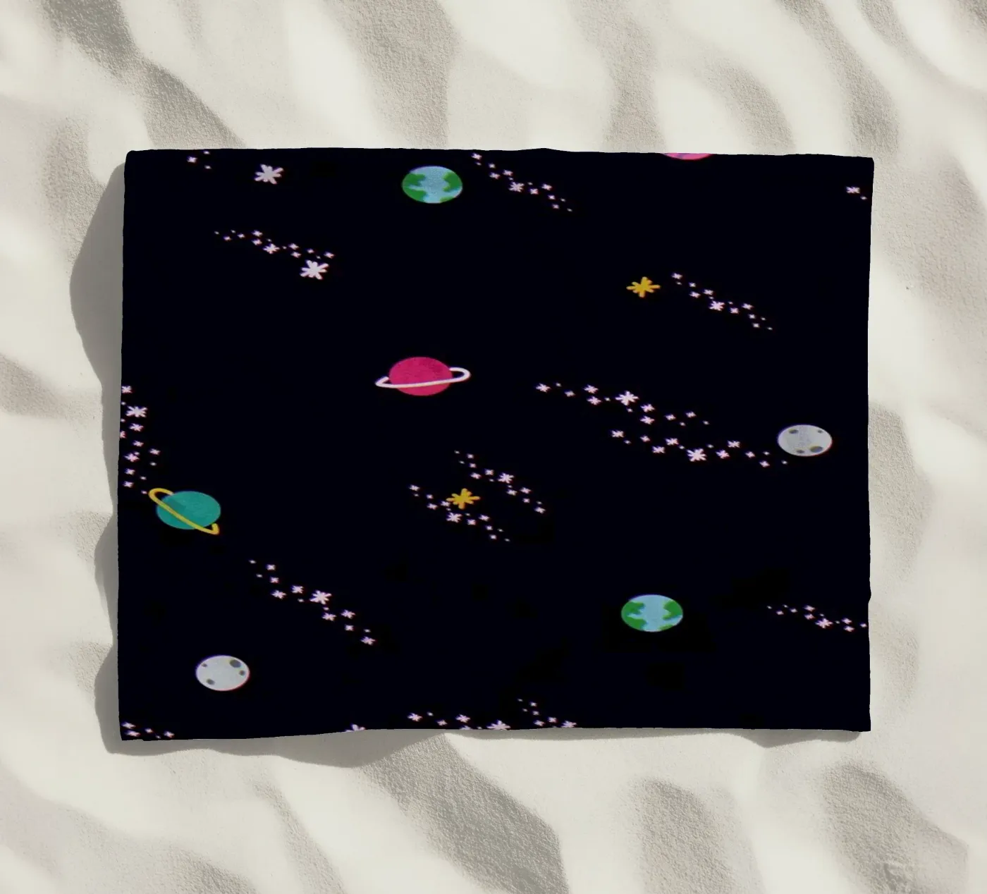 Lost In Space Pattern Strandtuch von Tobe Fonseca