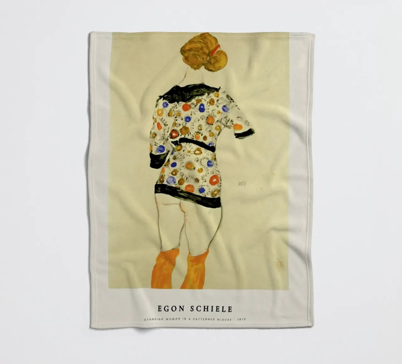 Egon Schiele - Standing Woman In A Patterned Blouse - 1912 coperta in pile da Vintage by JUNIQE