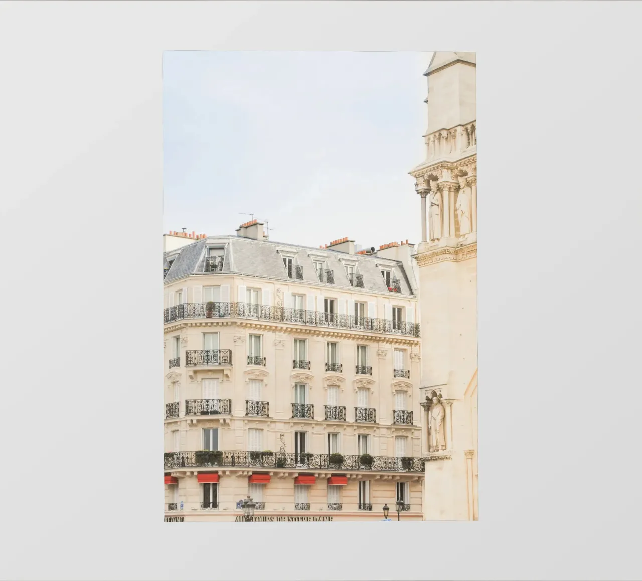 Paris Building pellicola backlit da GraceDigitalArtCo