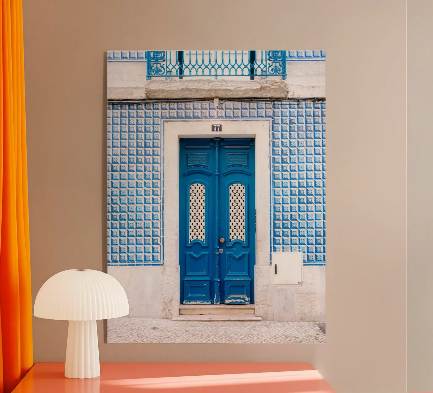 Blue Lisbon plexiglass da Raisa Zwart