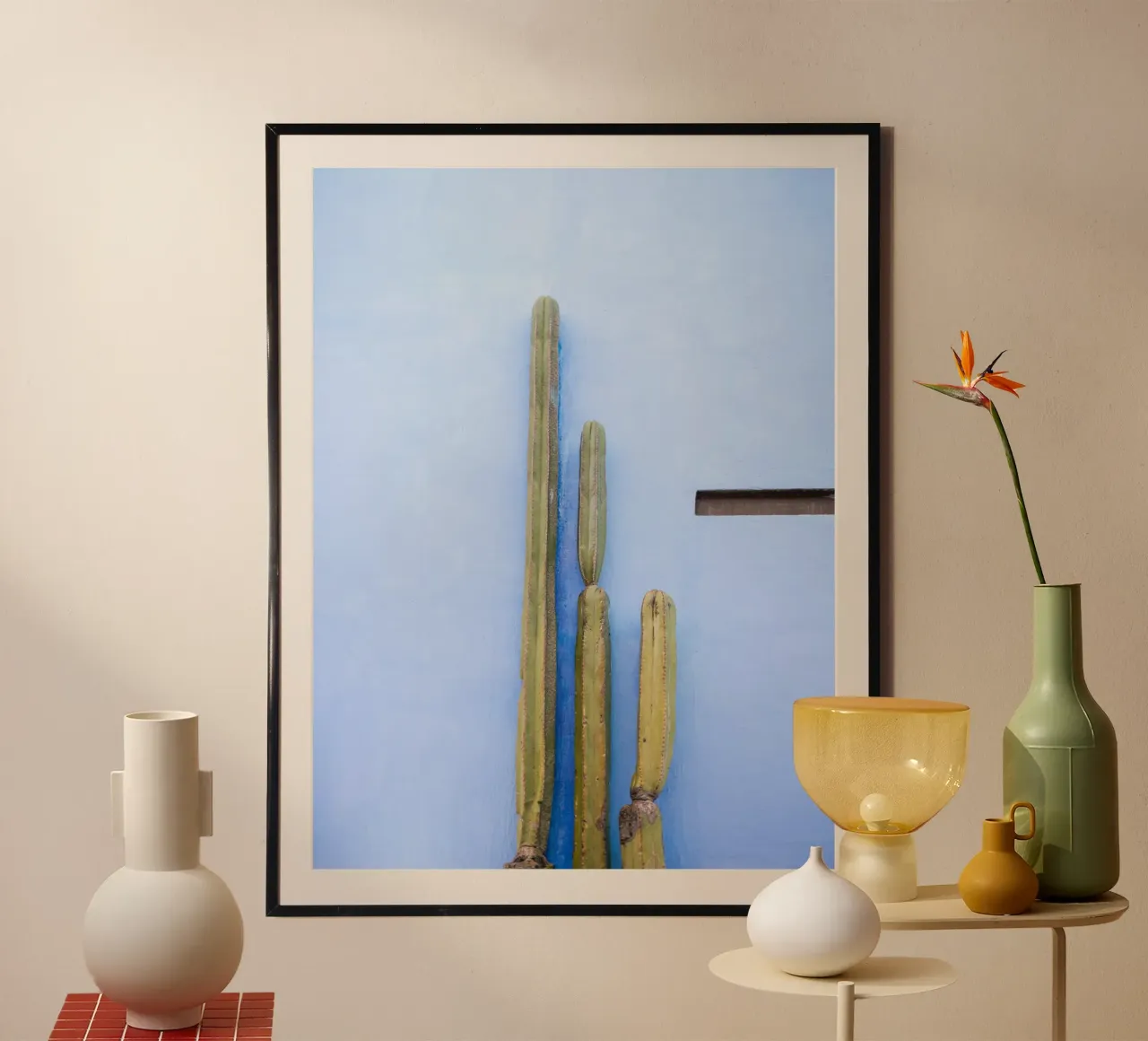 Cactus alti sul blu | Viaggio Oaxaca Messico poster da Raisa Zwart