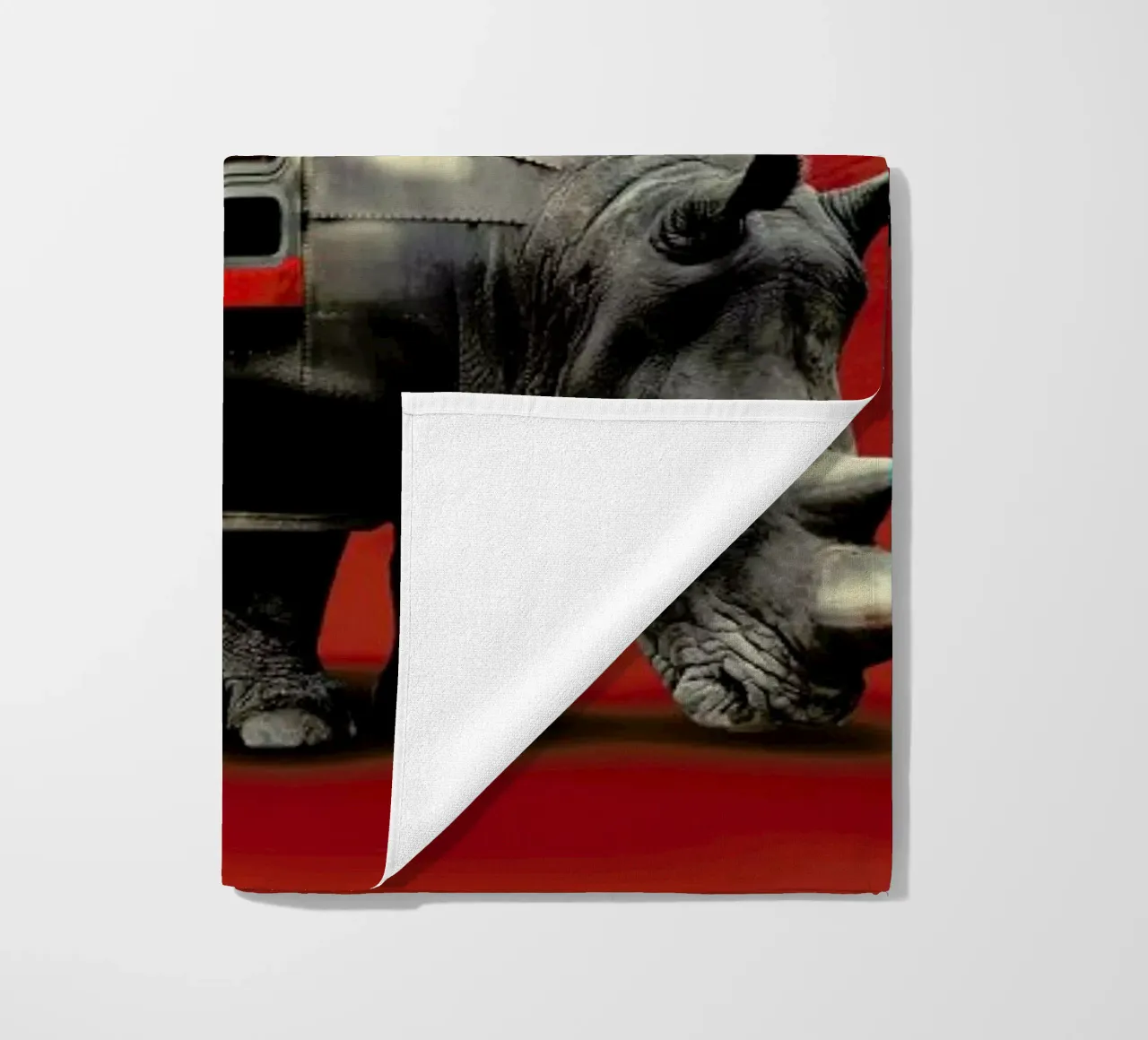 Rhino telo mare da Ali Gulec