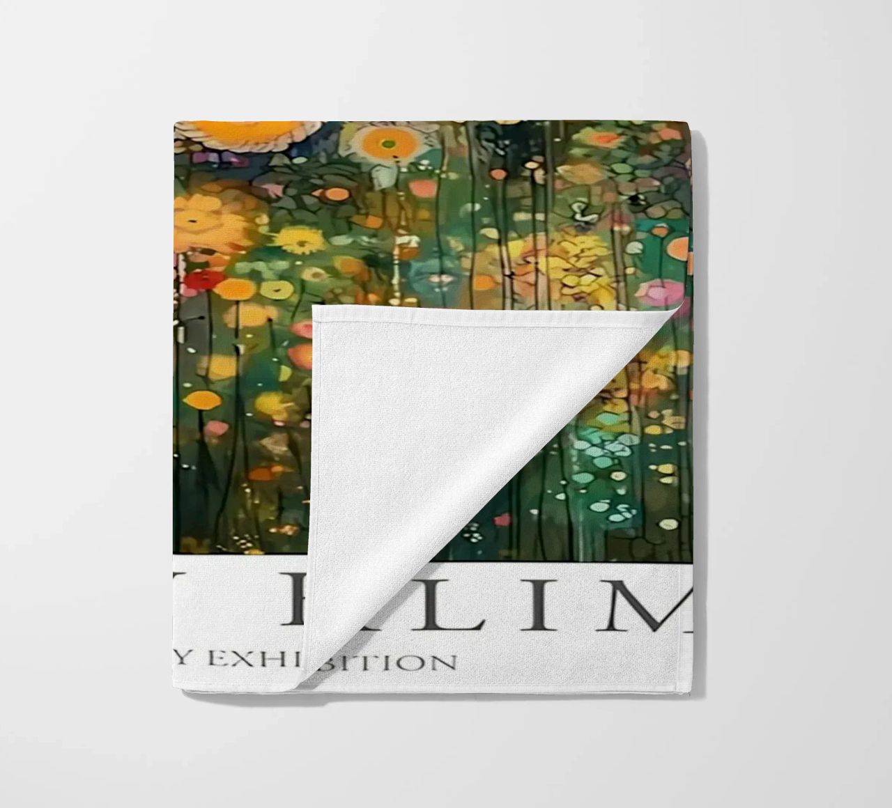 Midnight Flower Klimt Strandtuch von D1 Shop