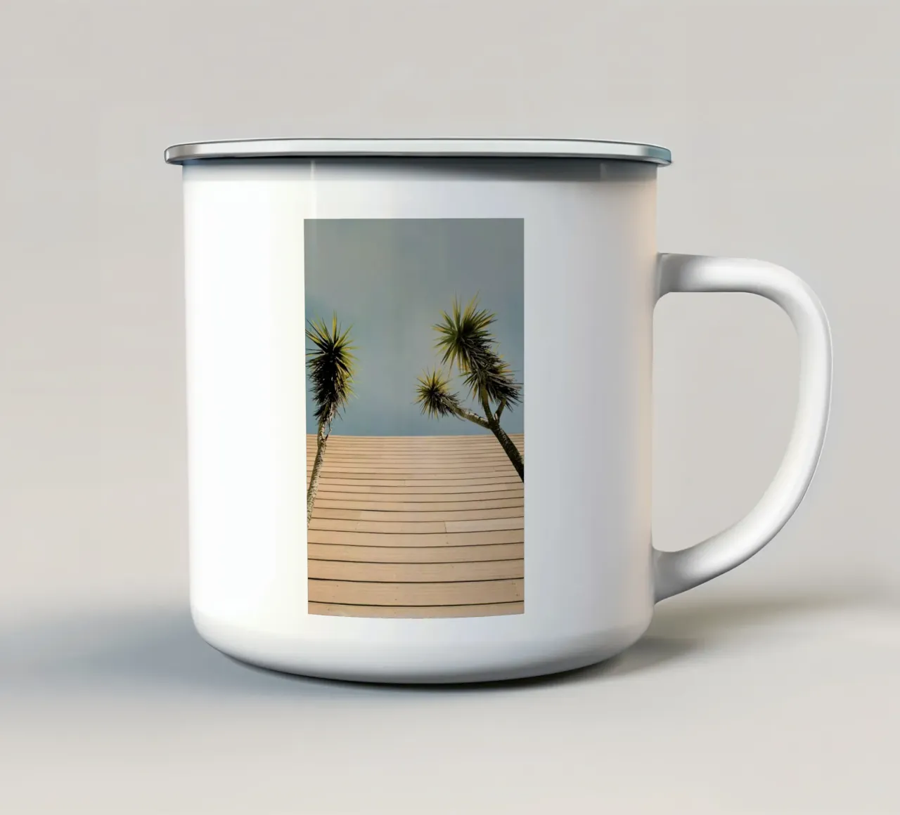 Retro Palms tazza in smalto da Sebastian Hilgetag