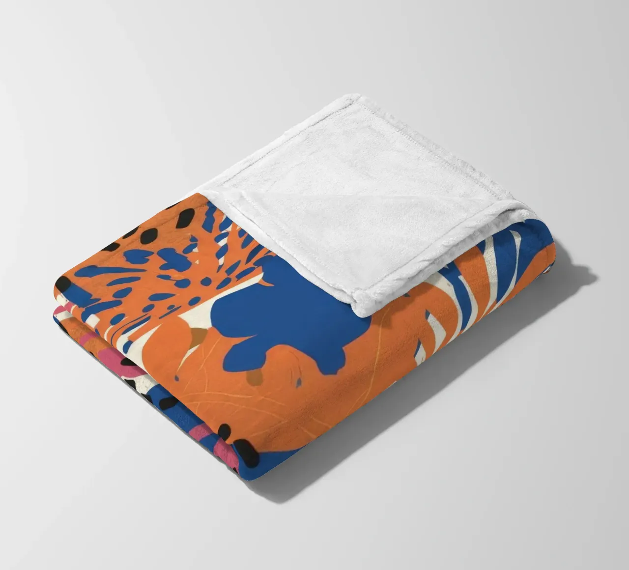 Fusione floreale leopardata coperta in pile da Haven Mirage
