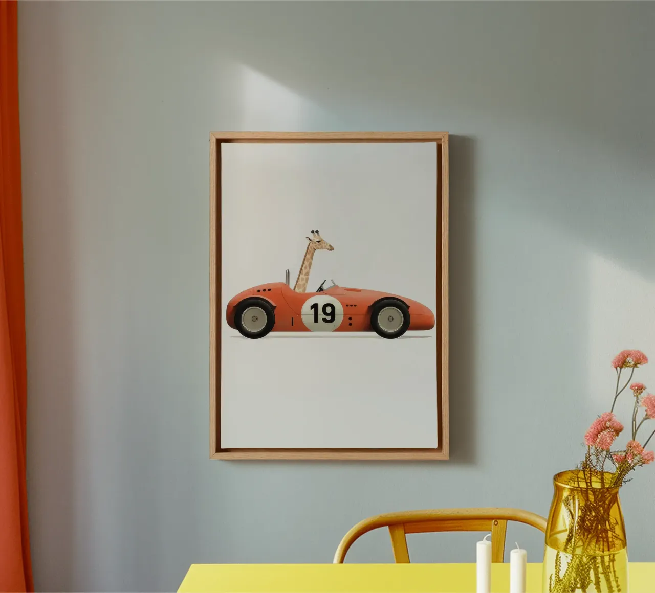 Giraffe in speelgoedauto canvas met Baklijst van Beauty wall