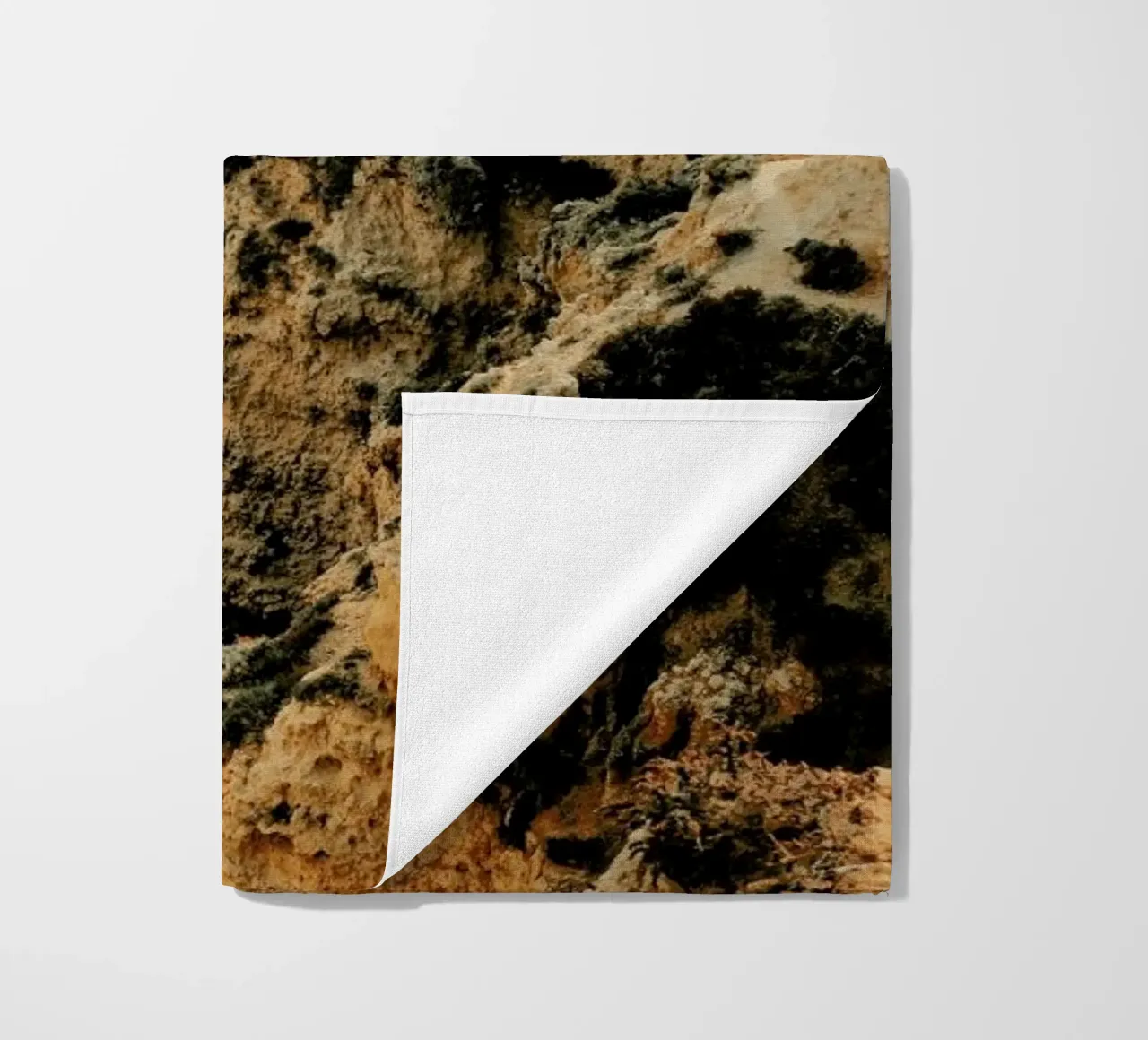 Stones And Waves telo mare da Sebastian Hilgetag