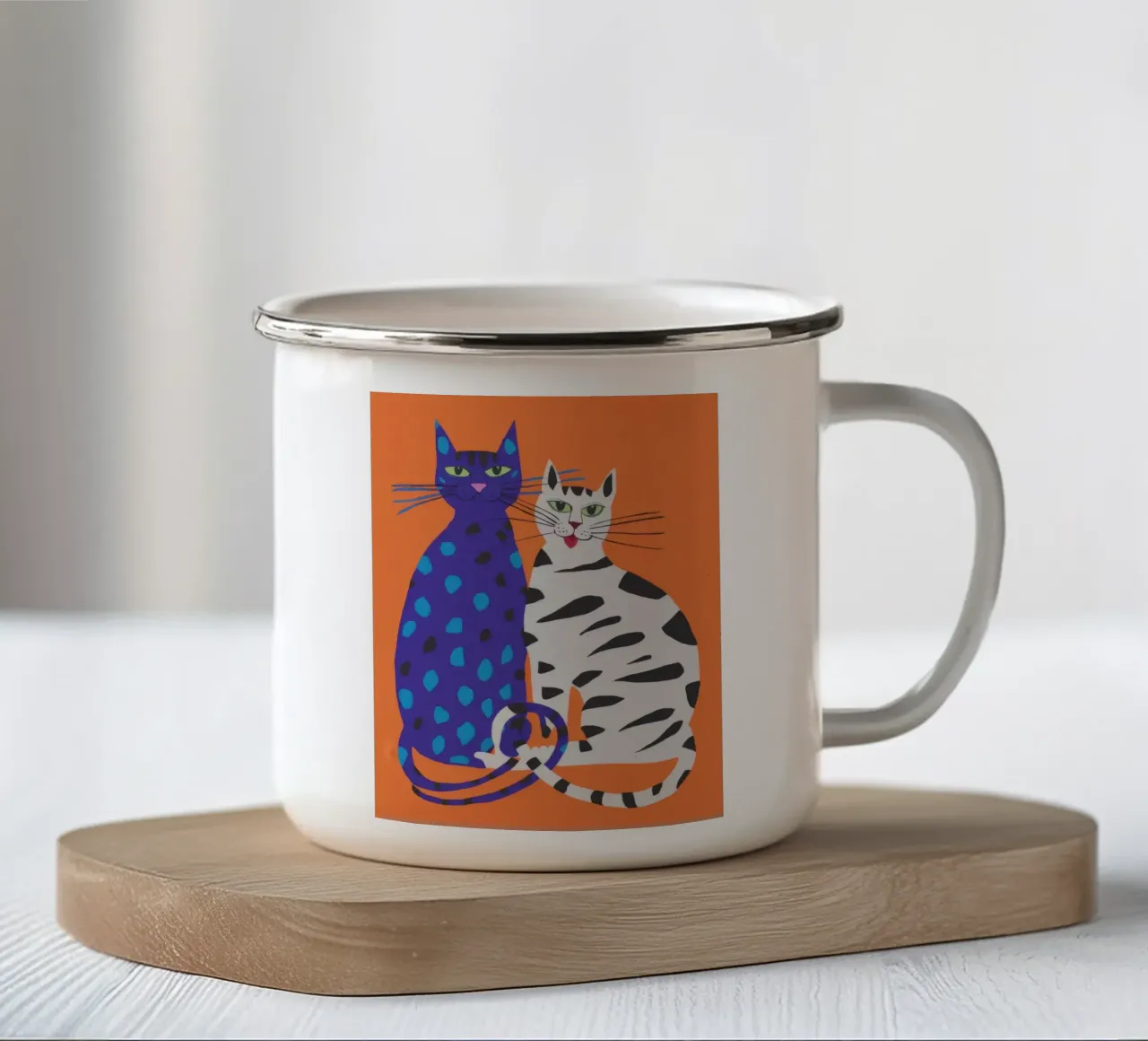 Duo di gatti freddi tazza in smalto da Haven Mirage