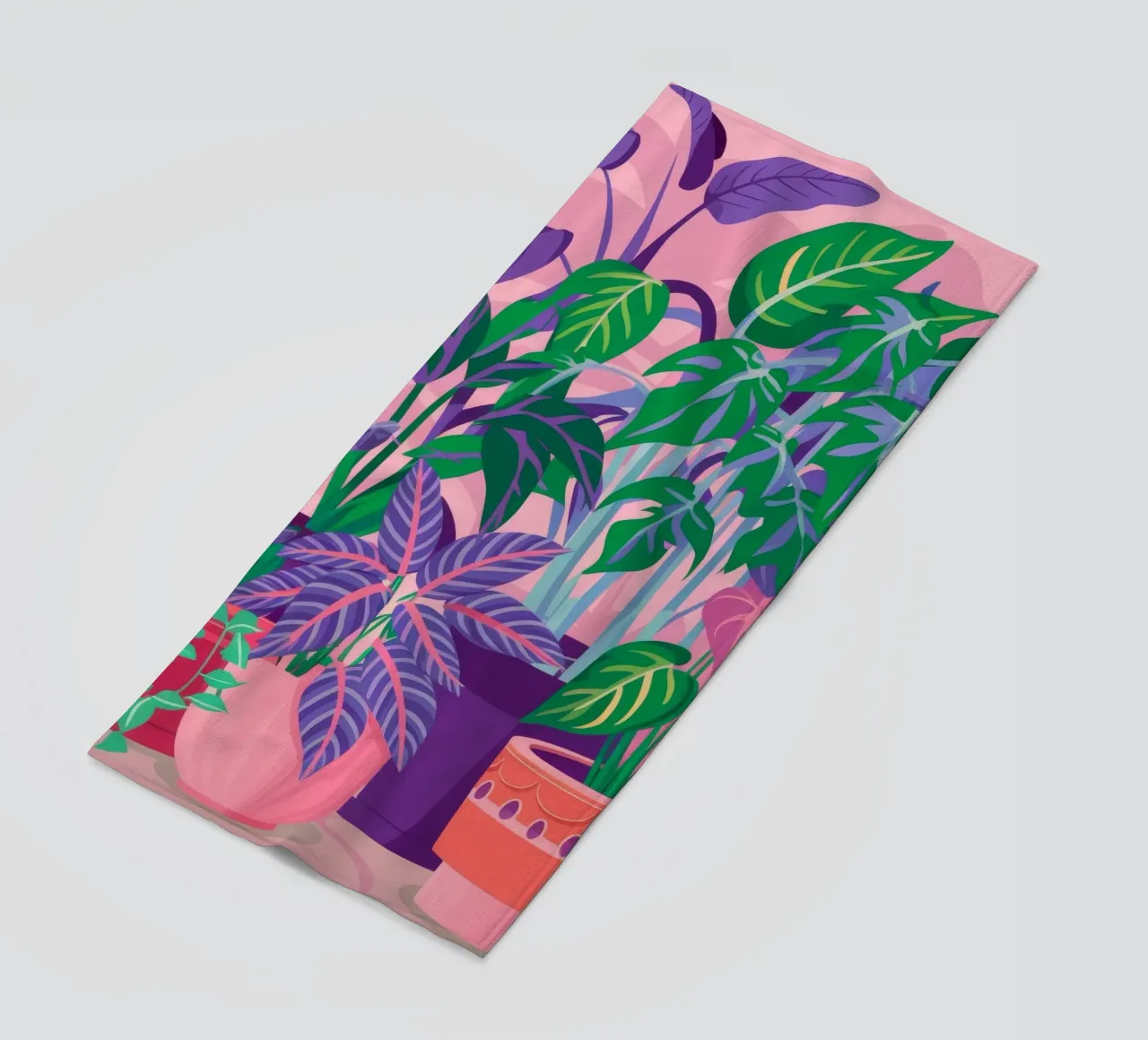 Violette Pflanzenkraft Strandtuch von Haven Mirage