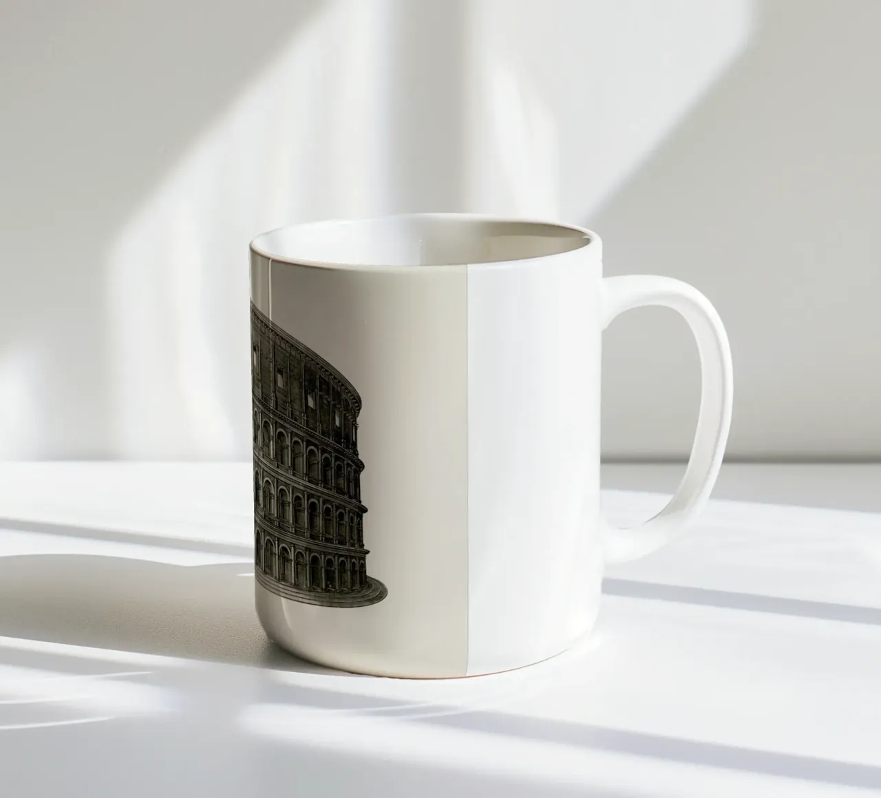 Colosseum tazza in ceramica da Vintage by JUNIQE