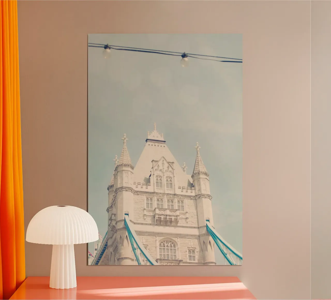 Dreamy Tower Bridge London Photographic Art poster con telaio in legno da GraceDigitalArtCo