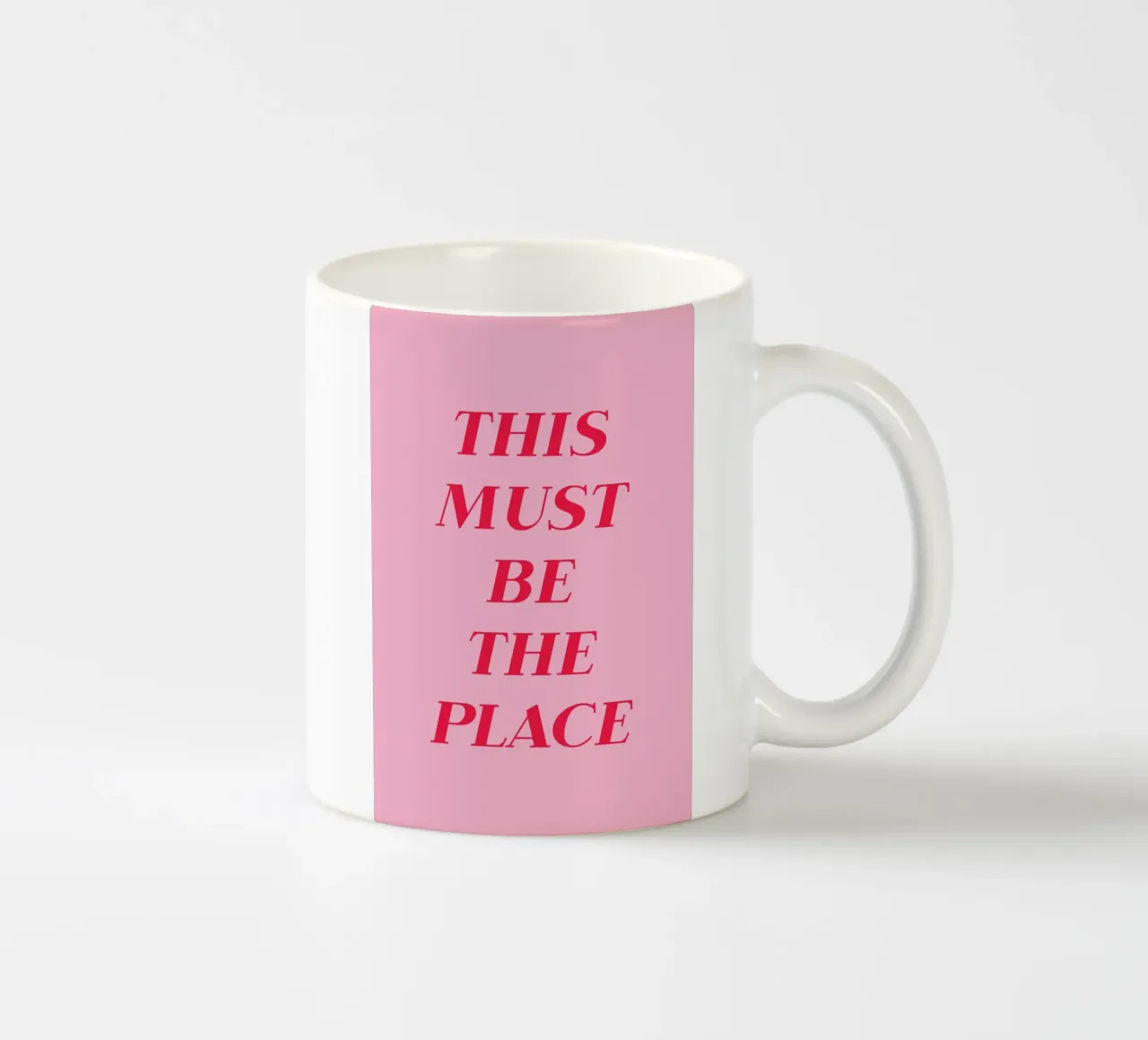 Pink and Red This Must Be The Place Art tazza in ceramica da GraceDigitalArtCo