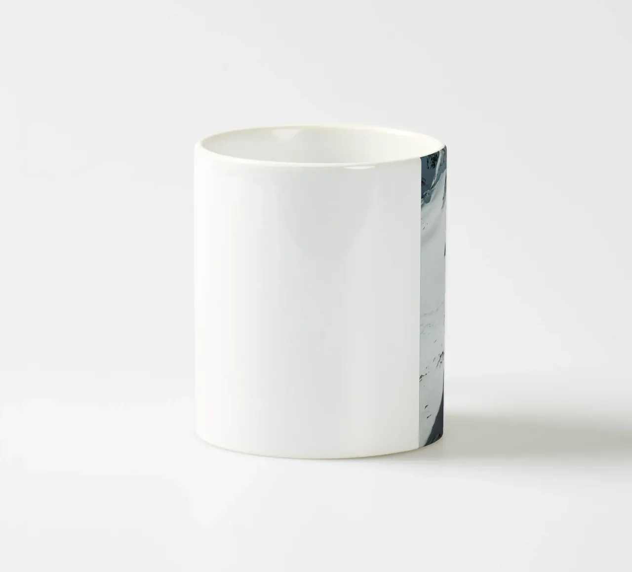 Glacier Deatails tazza in ceramica da Sebastian Hilgetag