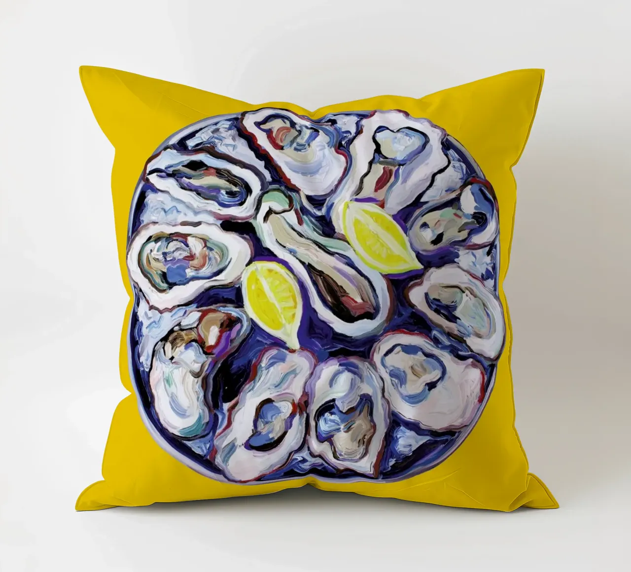 Oysters On A Plate Yellow Kissen von Alice Straker