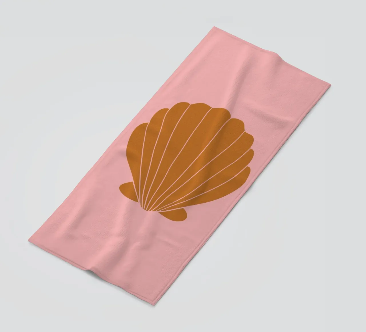 Burnt Orange Shell on Pink telo mare da GraceDigitalArtCo
