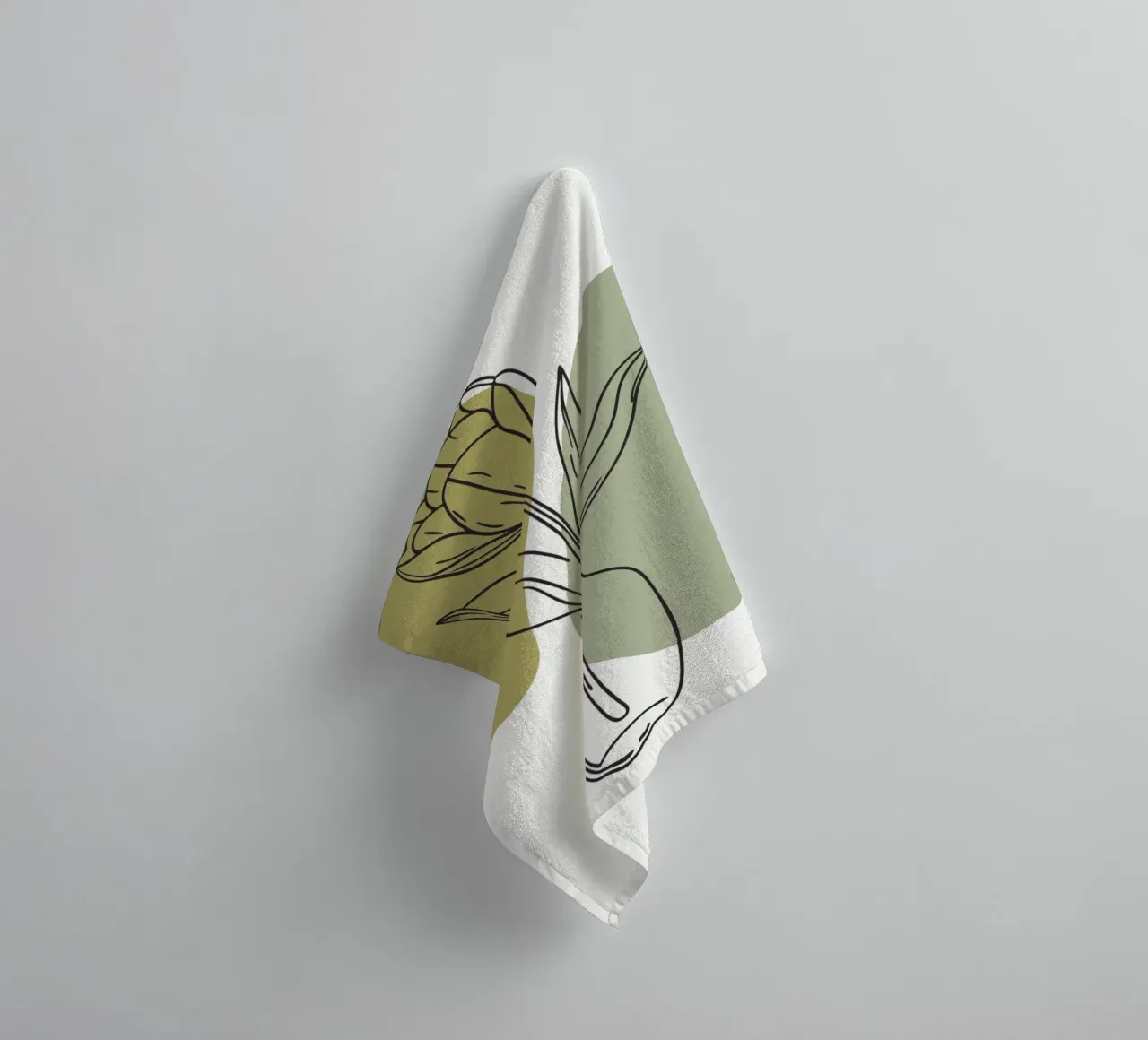 Tulips in a Vase towel by RELAXING TOUCH
