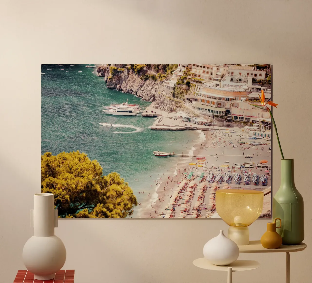 Positano Beach View - Summer coastal beach house art poster con marco de madera de GraceDigitalArtCo