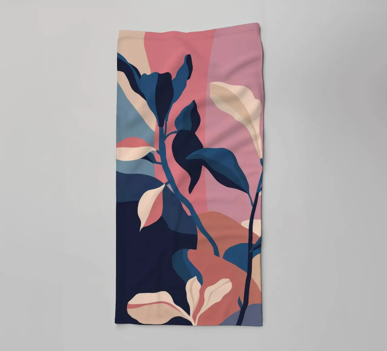 Botanical Abstract Form Handtuch von Lumie Layers