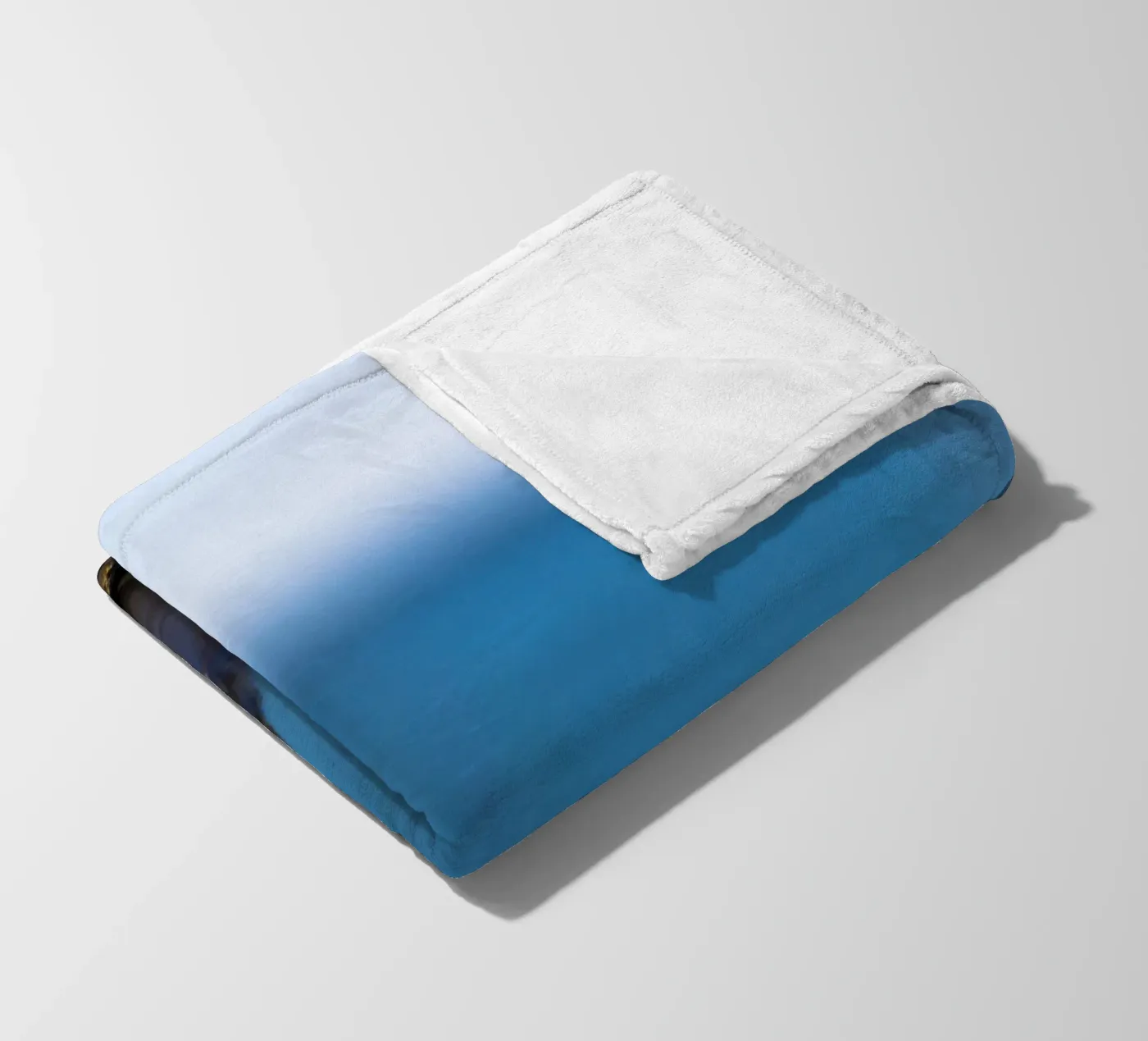 Pearly shells fleece blanket by MiniClic