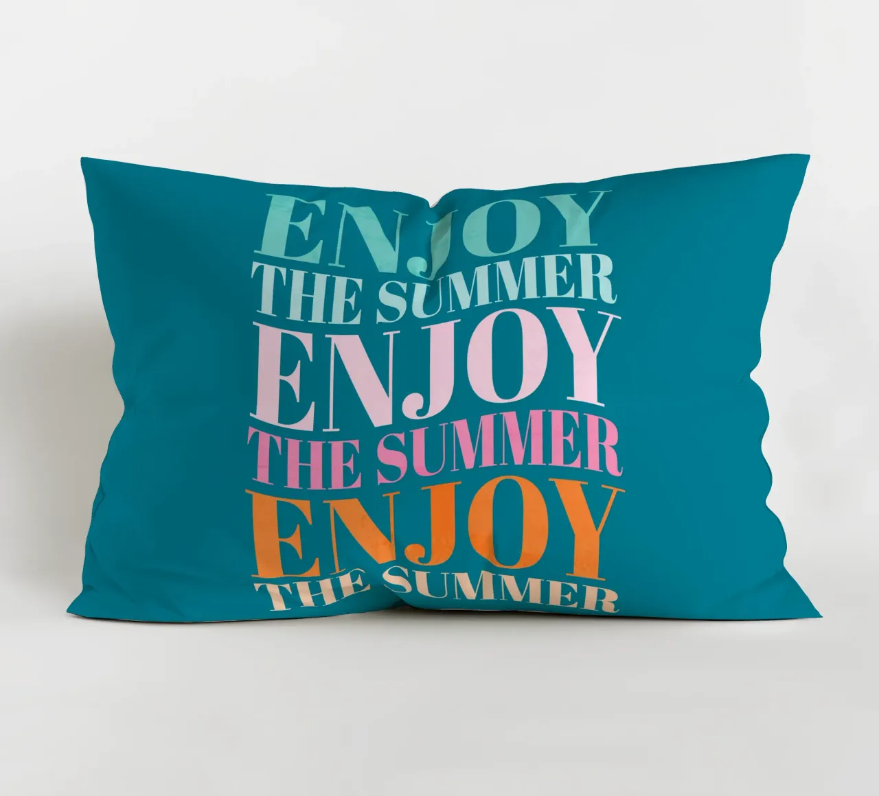 Enjoy the Summer.  Beautiful Type Design to Relax cuscino da CalliLetters