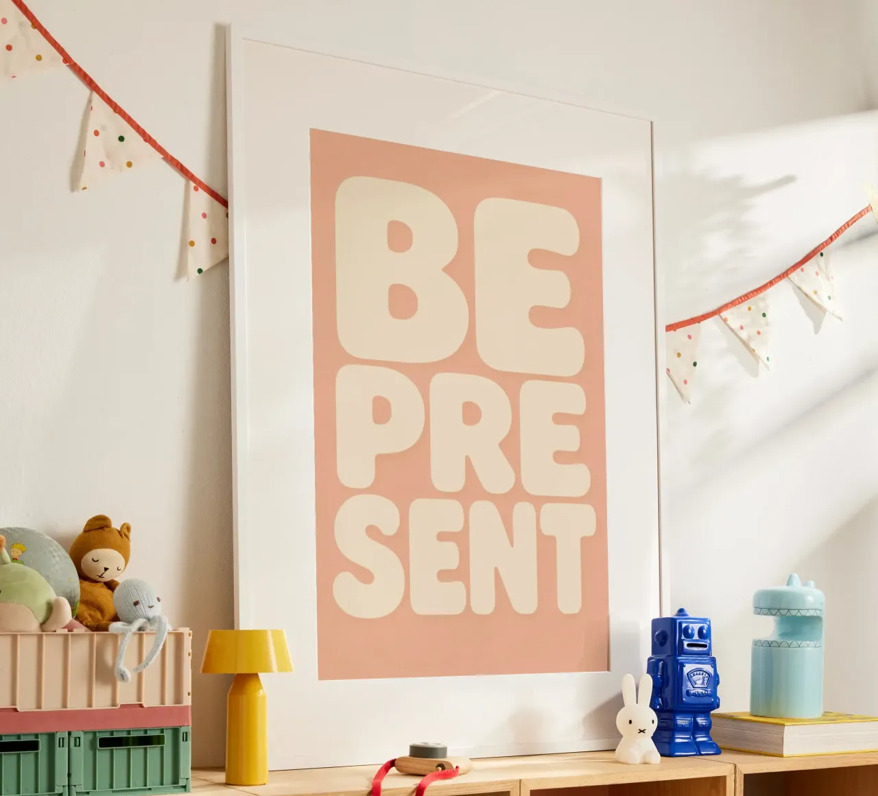 Be Present (Apricot) poster da treechild