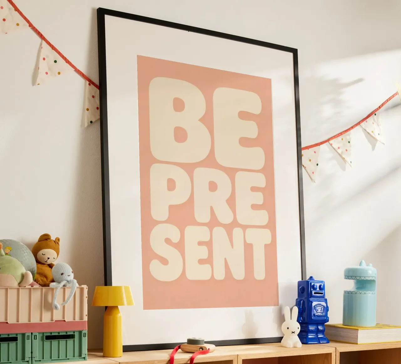 Be Present (Apricot) poster da treechild