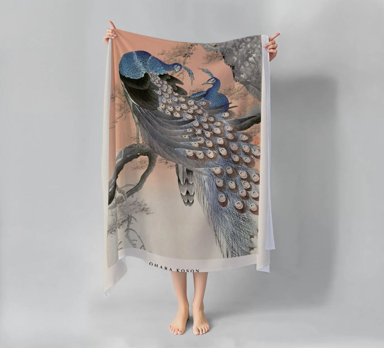 Koson - Two Peacocks on Tree Branch telo mare da Vintage by JUNIQE