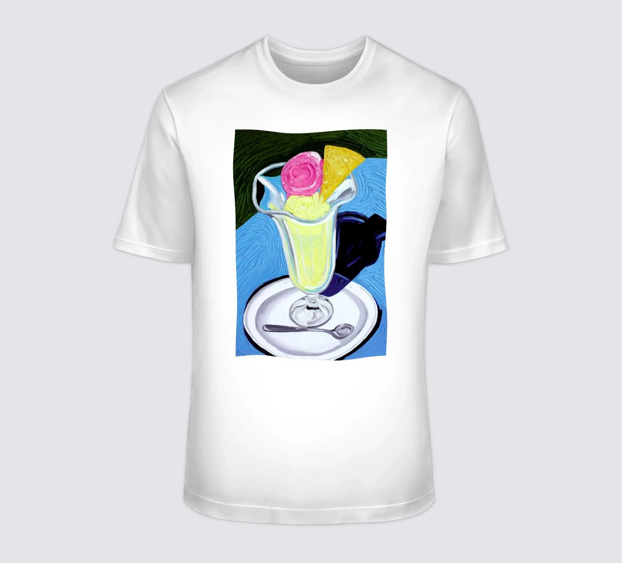 Raspberry And Vanilla Ice Cream In A Glass t-shirt da Alice Straker