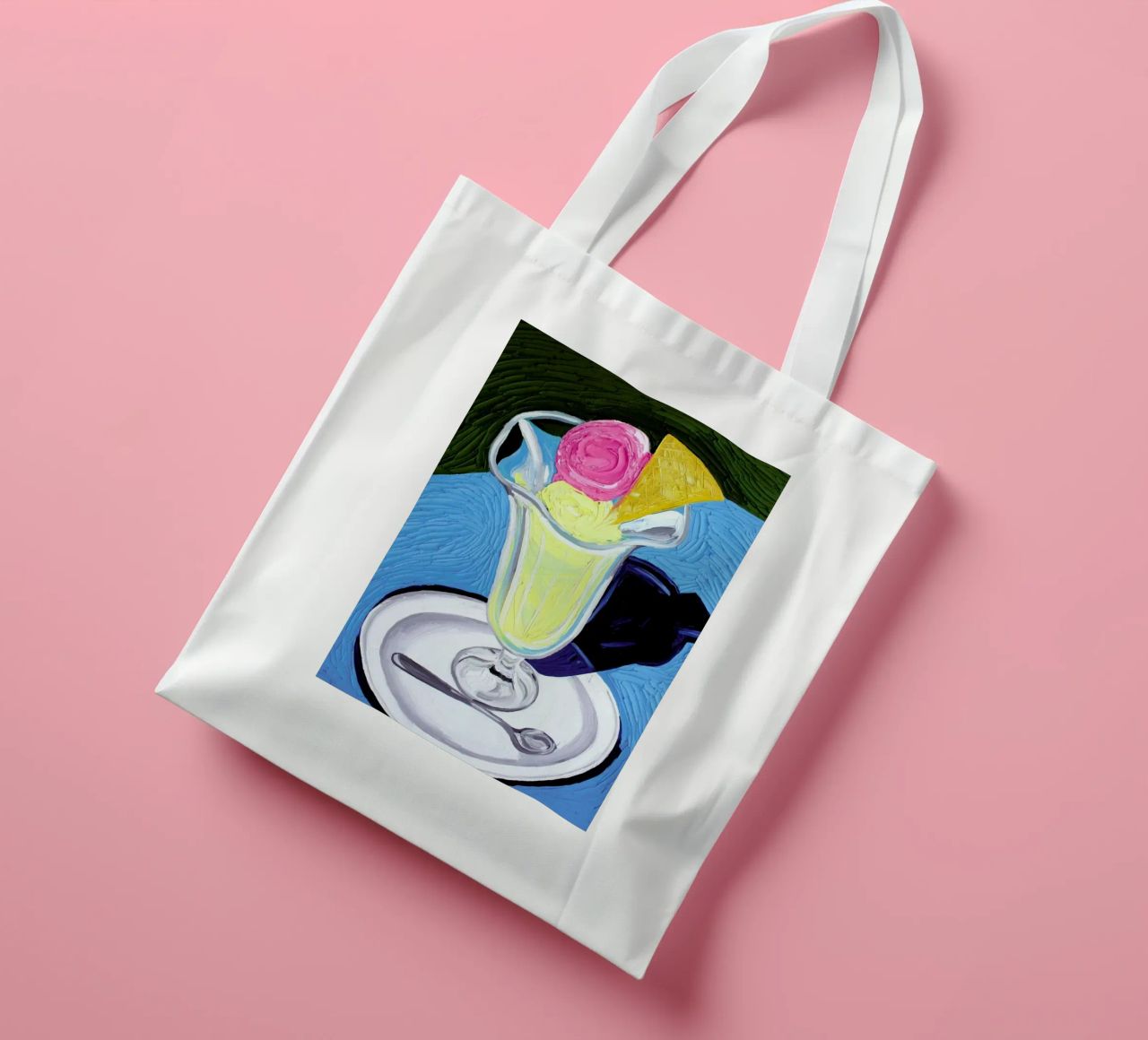Raspberry And Vanilla Ice Cream In A Glass borsa in juta da Alice Straker