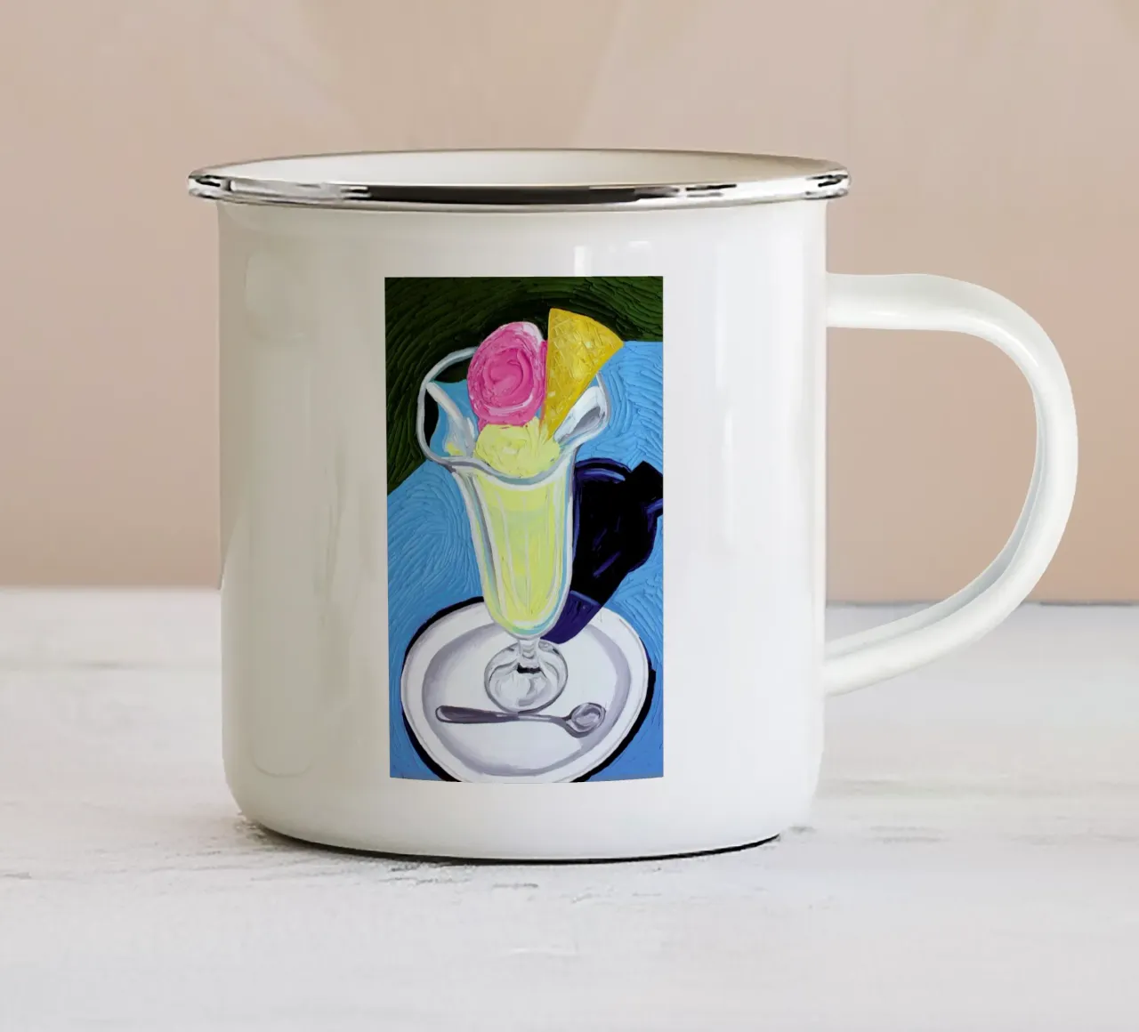 Raspberry And Vanilla Ice Cream In A Glass mug en émail de Alice Straker