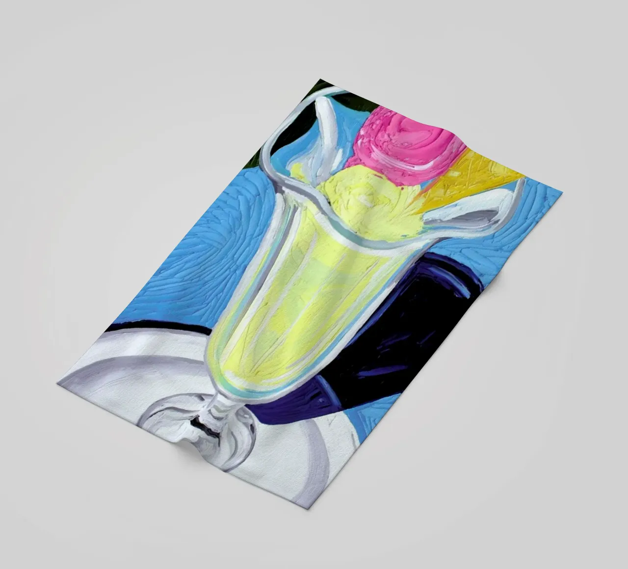 Raspberry And Vanilla Ice Cream In A Glass telo mare da Alice Straker