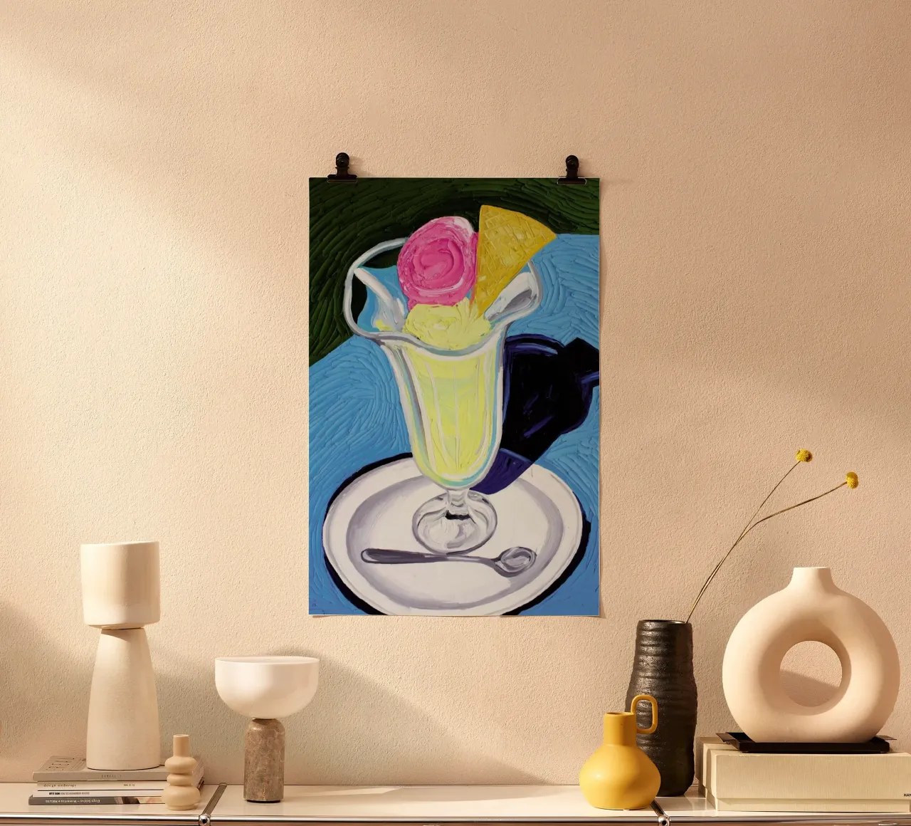 Raspberry And Vanilla Ice Cream In A Glass carta hahnemühle da Alice Straker