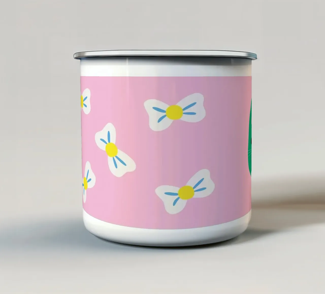 Hasi (grün) tazza in smalto da Susann Stefanizen