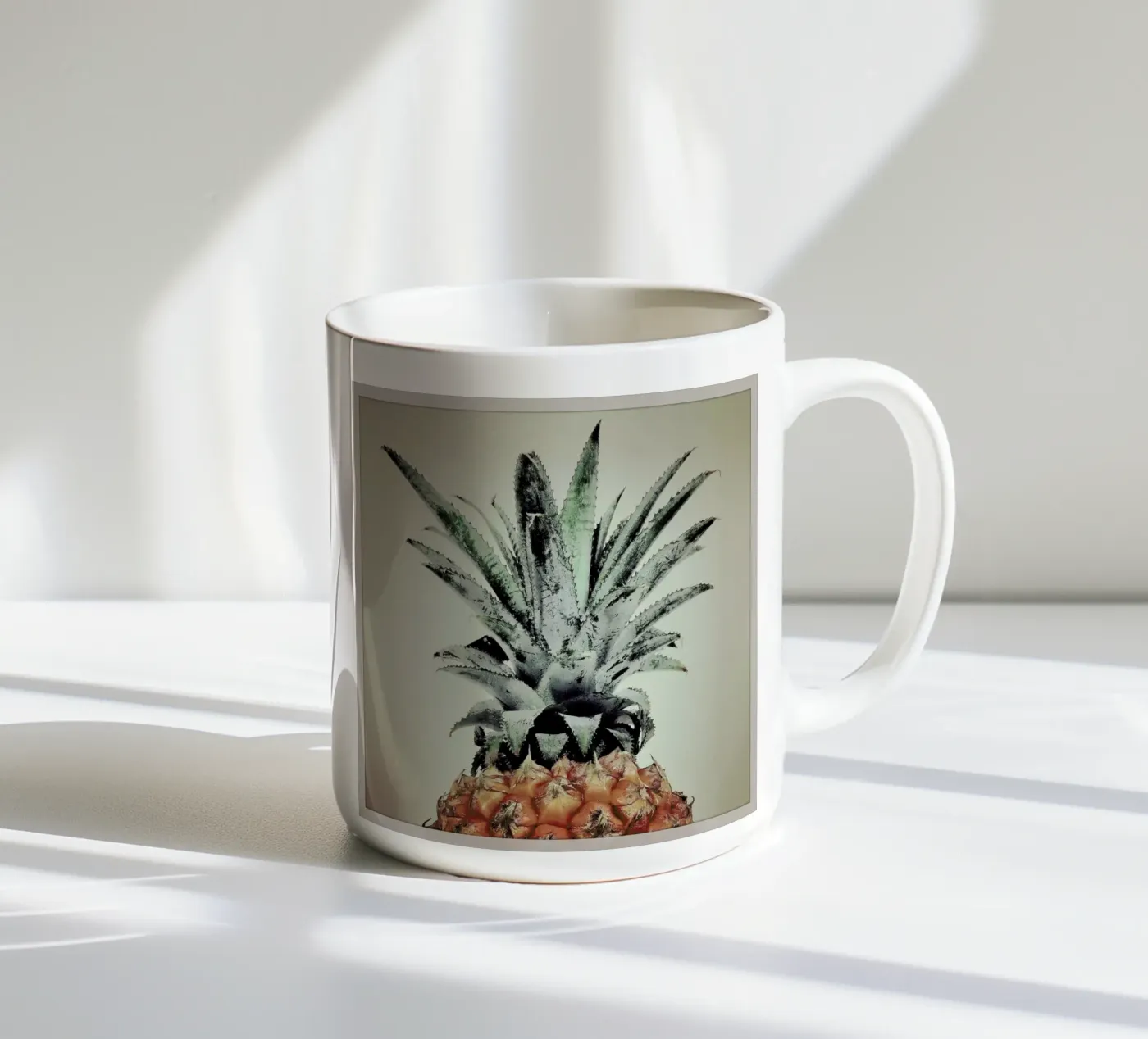 Pine Nutty keramische mok van Ballack Art House