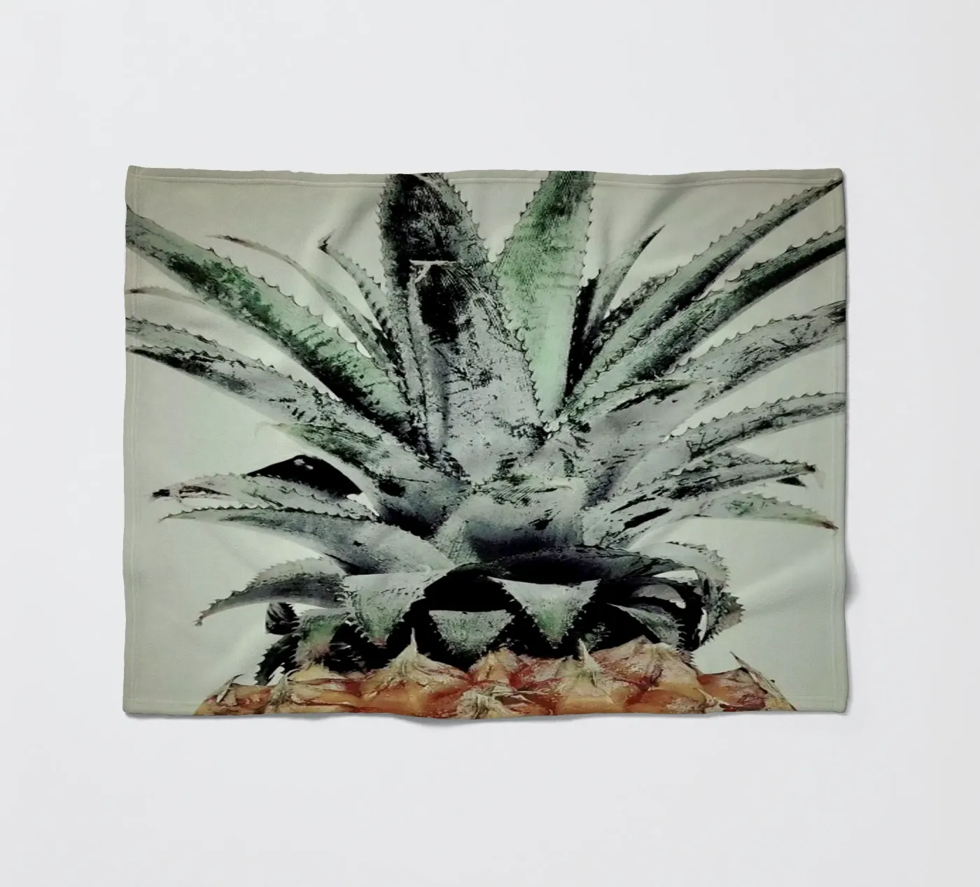 Pine Nutty Fleecedecke von Ballack Art House