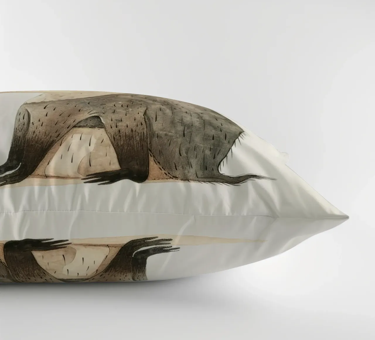 Illustrazione ad acquerello di un animale stilizzato simile a un toporagno cuscino da DesignDoodle
