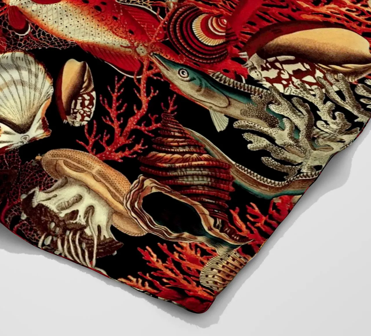 Fish and Corals I coperta in pile da burcukorkmazyurek