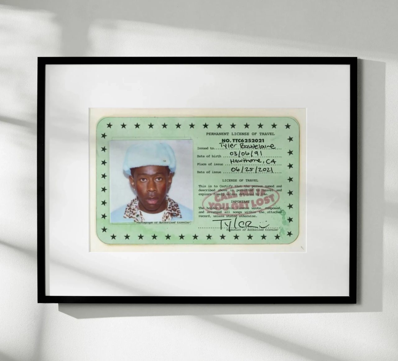 License Of Tyler The Creator - Call Me if You Get Lost poster con telaio in alluminio da edanfargol