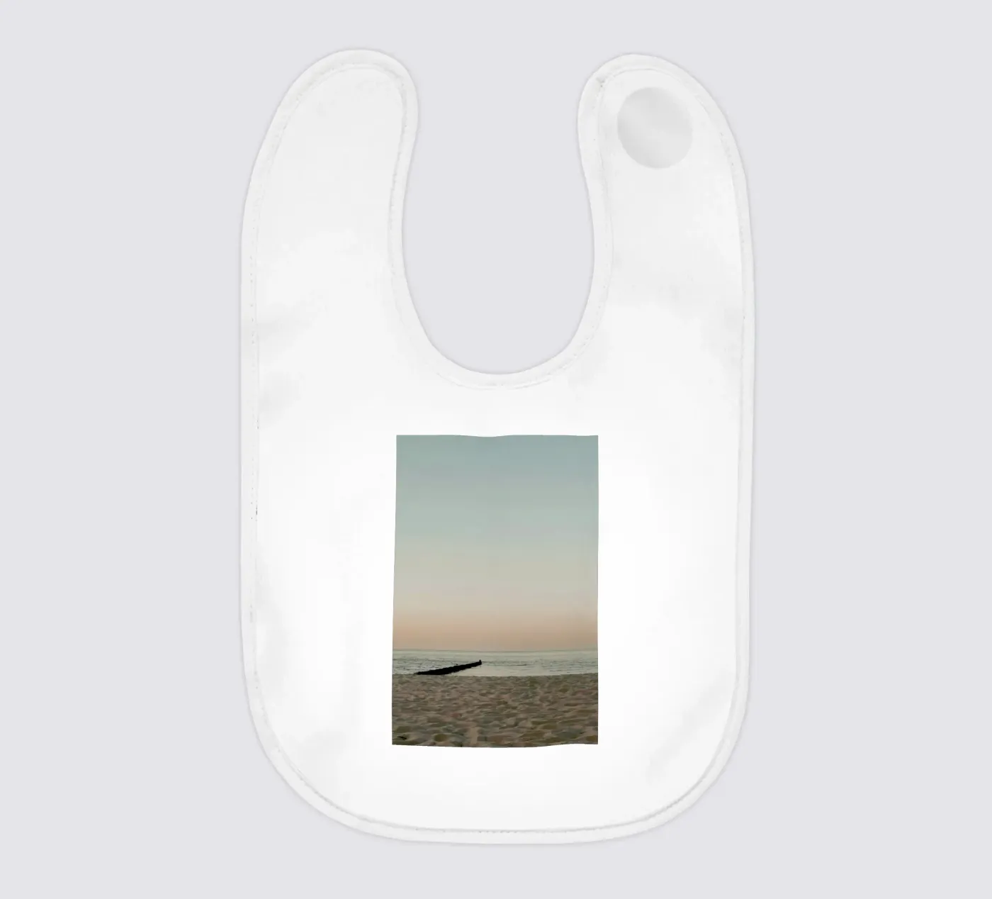 Sundown Beach Babylätzchen von Sebastian Hilgetag