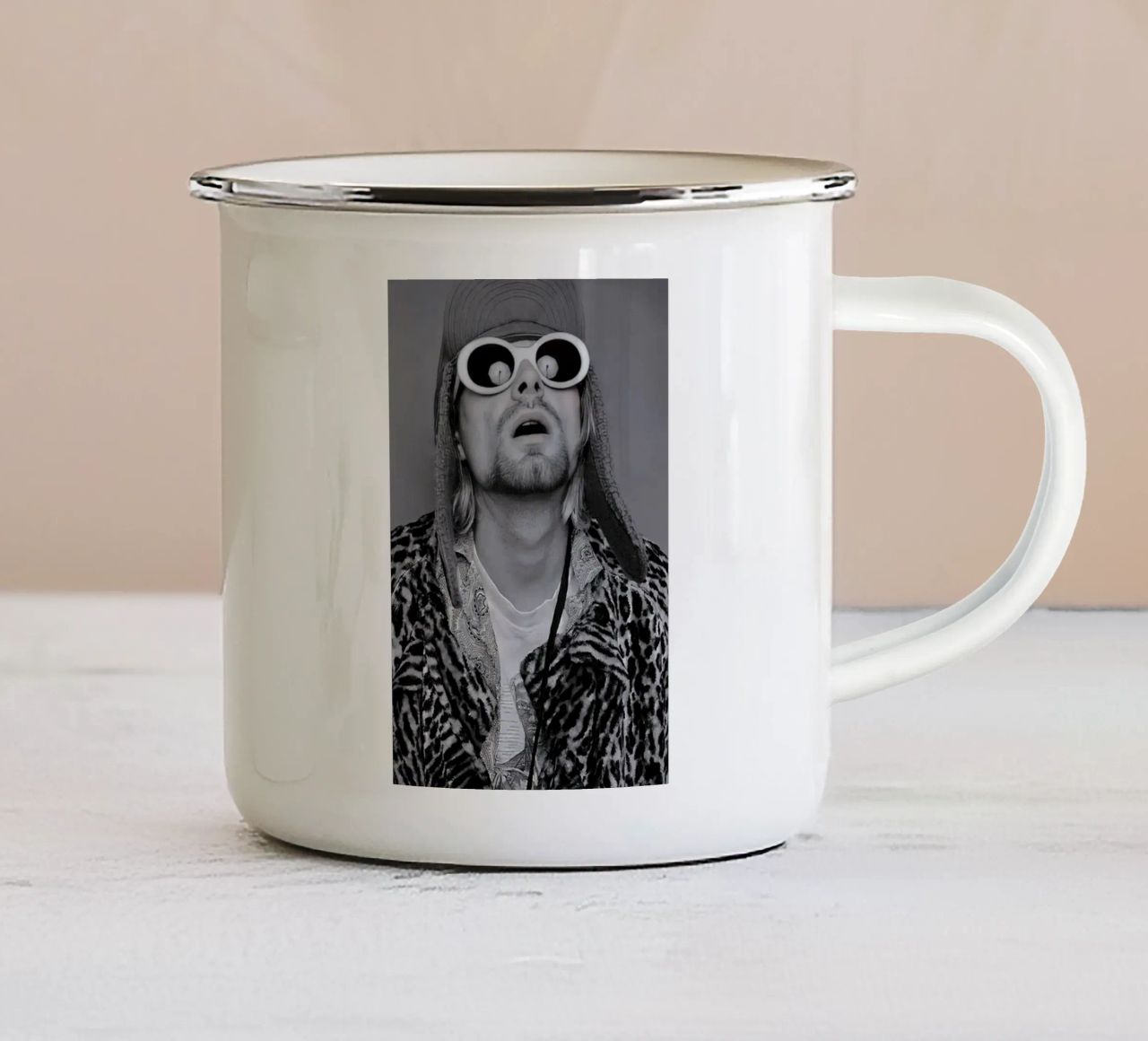 KURT COBAIN tazza in smalto da Mark shop