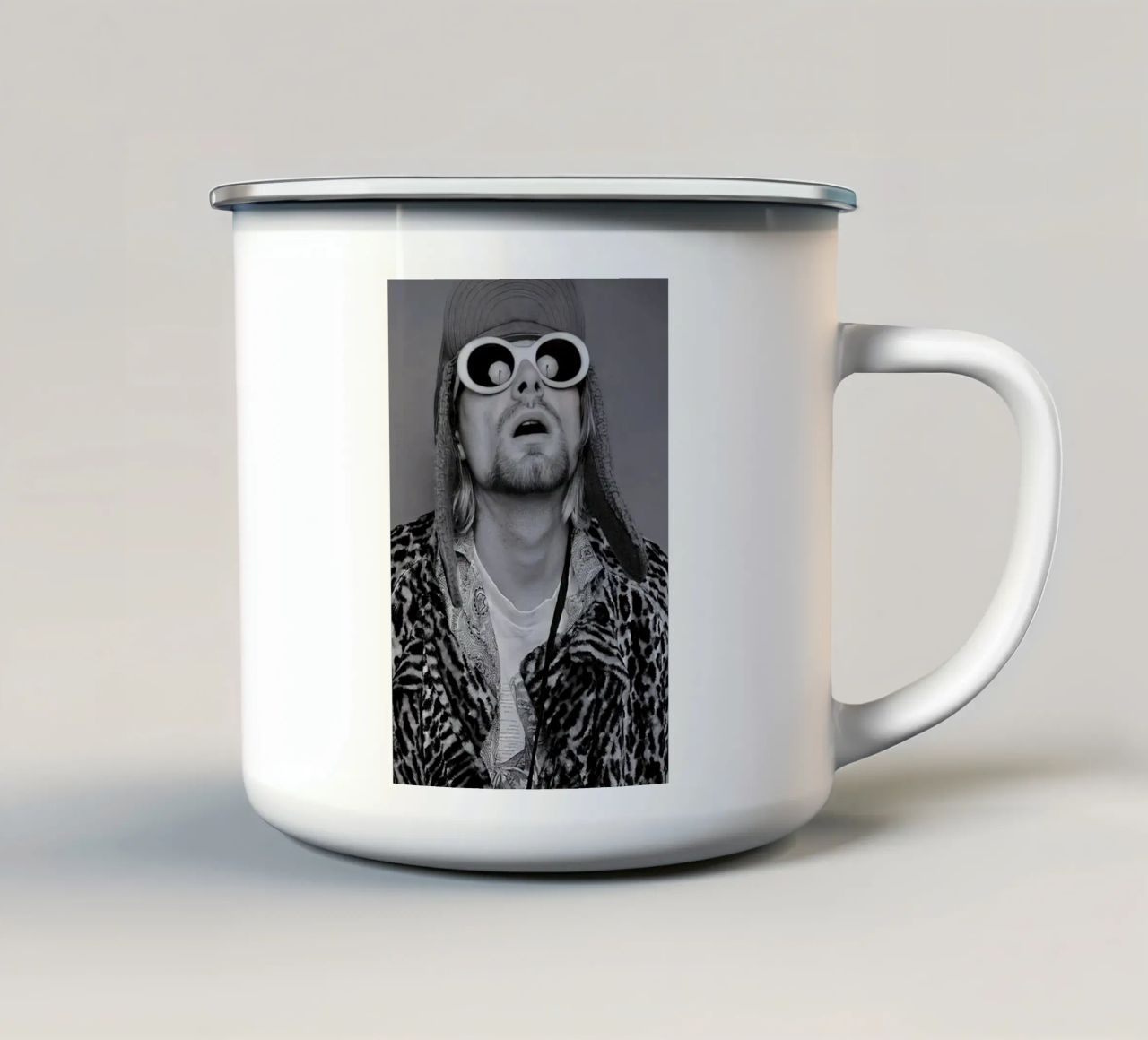 KURT COBAIN tazza in smalto da Mark shop