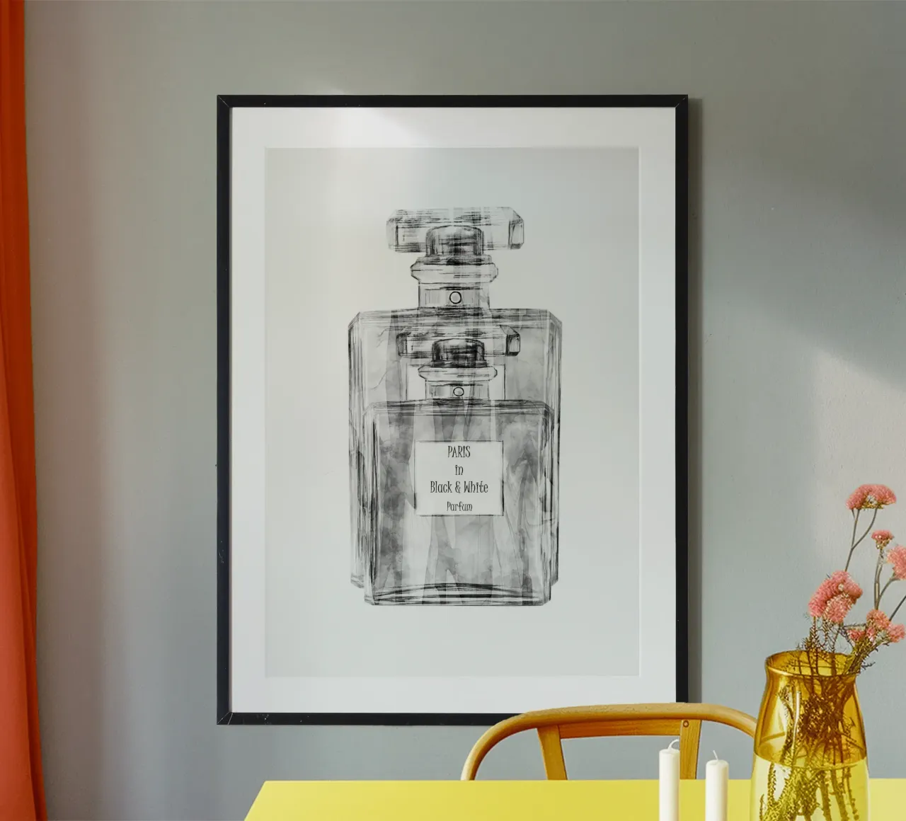 Parfum Paris In Black and White poster con telaio in legno da Sannel Larson