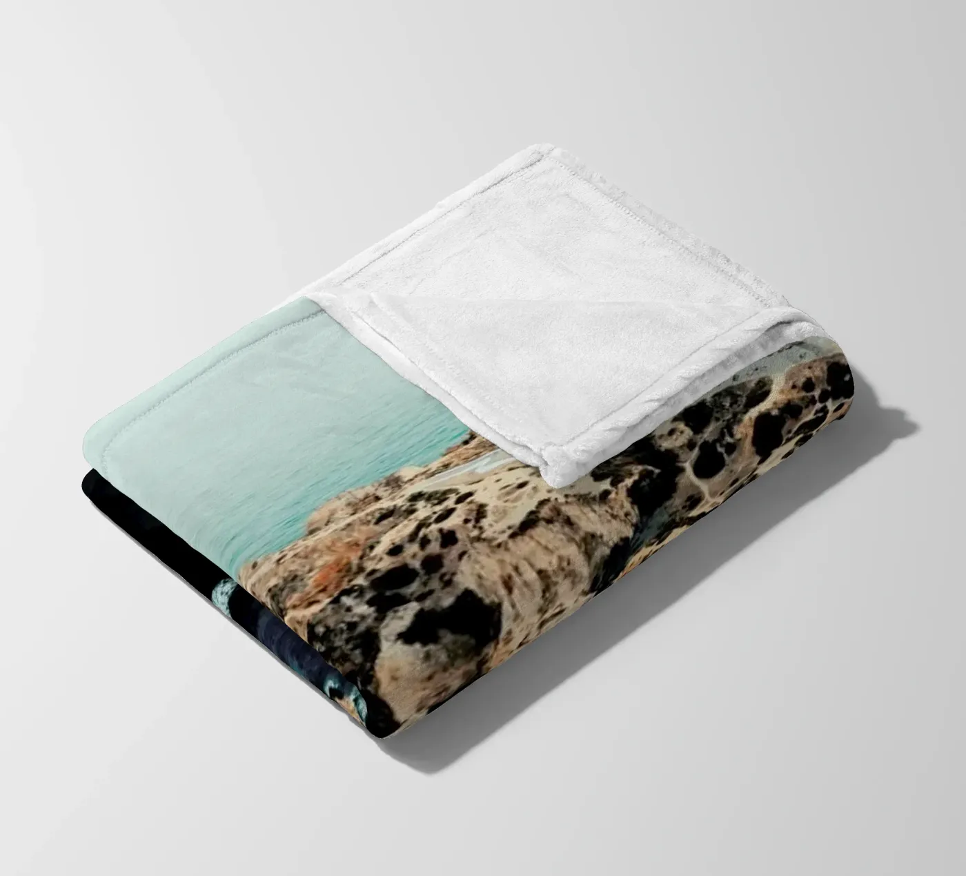Infinity Coast coperta in pile da Sebastian Hilgetag