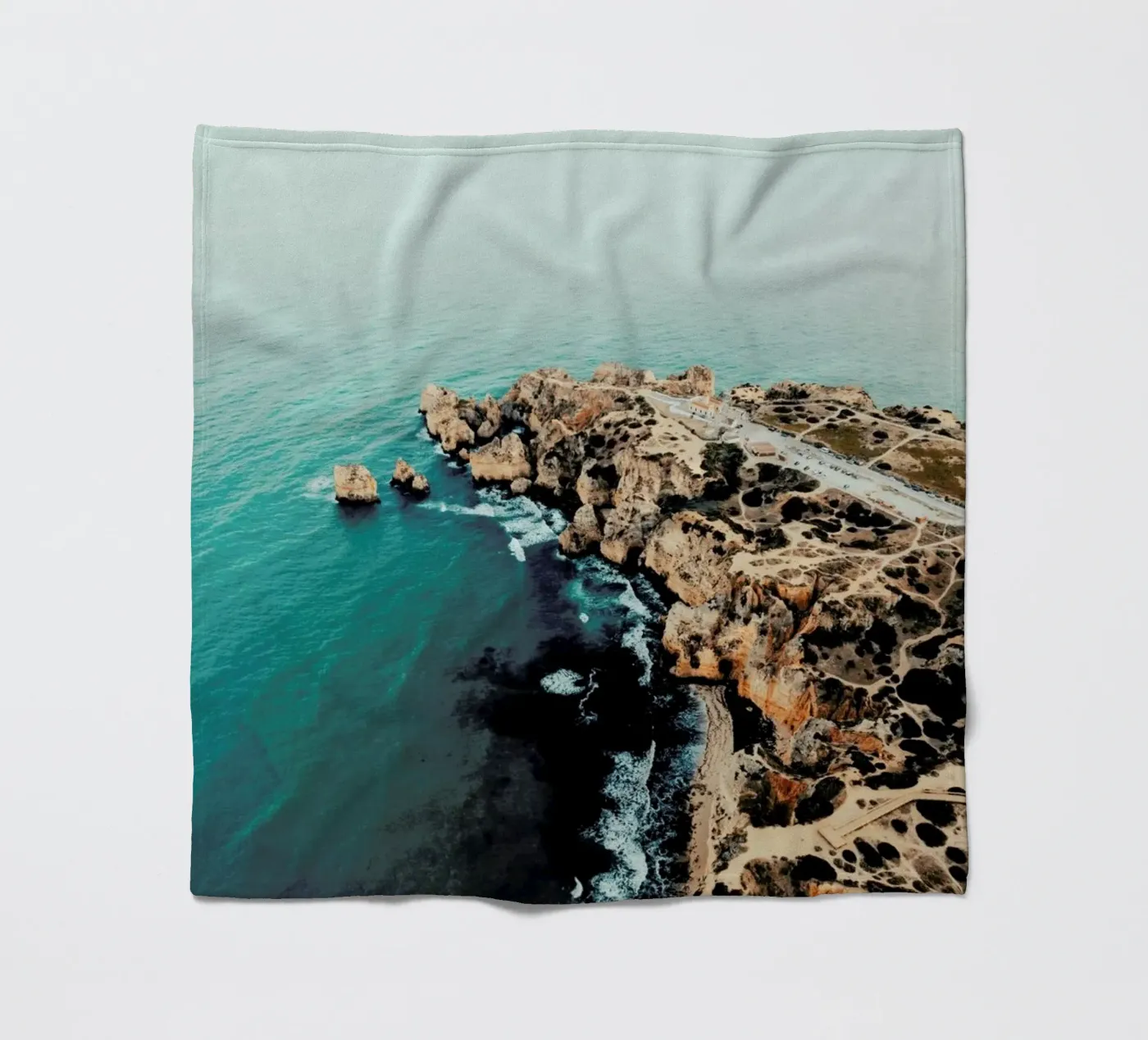 Infinity Coast coperta in pile da Sebastian Hilgetag